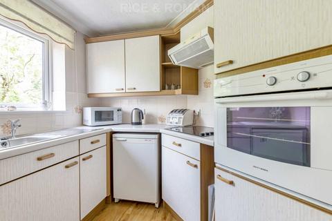 2 bedroom retirement property for sale, Manor Road North, Esher KT10