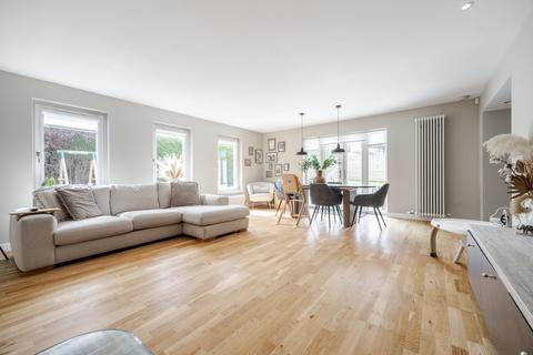 4 bedroom bungalow for sale, Glamis Avenue, Glenrothes, KY7