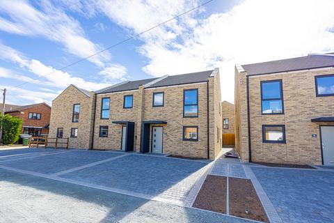 undefined, Grosvenor Road, Orsett, RM16