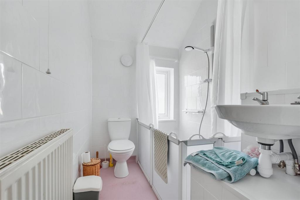Shower Room.jpeg
