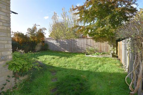undefined, Hilmar Drive, Gillingham