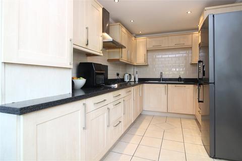 2 bedroom apartment for sale, Becton Lane, Barton On Sea, Hampshire, BH25