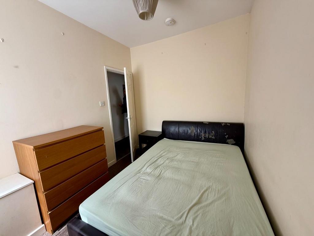 Embank bed....jpeg