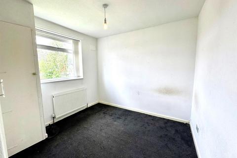 116 Elm Road, Oldham, OL8 3LB