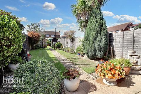 3 bedroom terraced house for sale, Watling Avenue, Chatham