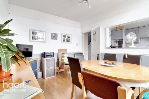 3 bedroom terraced house for sale, Watling Avenue, Chatham
