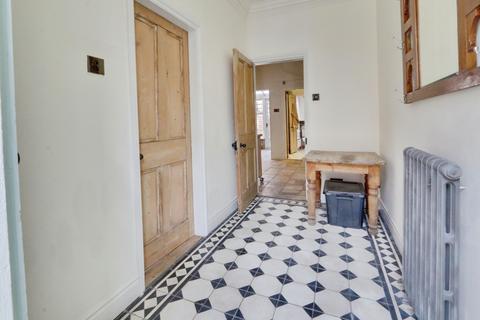 2 bedroom townhouse to rent, Fairfax Street, Bishophill, York, YO1