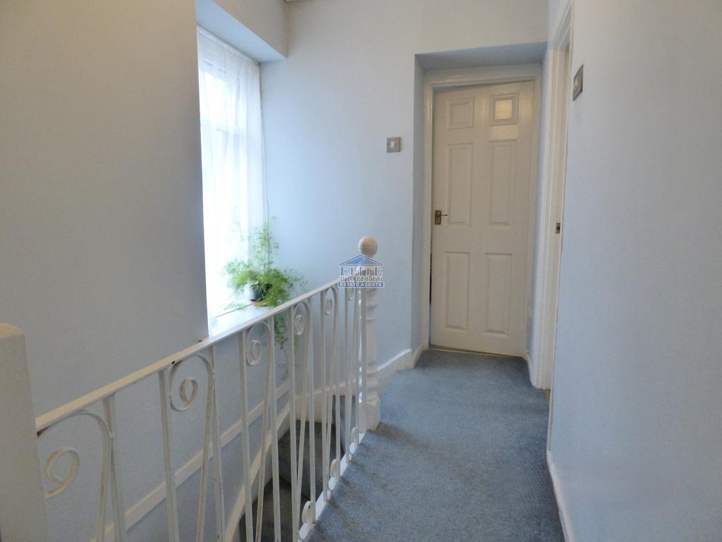 1st Floor Landing