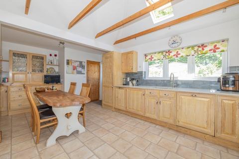 4 bedroom semi-detached house for sale, Firs Road, Woolage Village, Canterbury, Kent, CT4