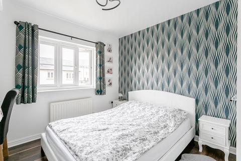 12 Burnbrae Pend, Bonnyrigg, EH19 3FH