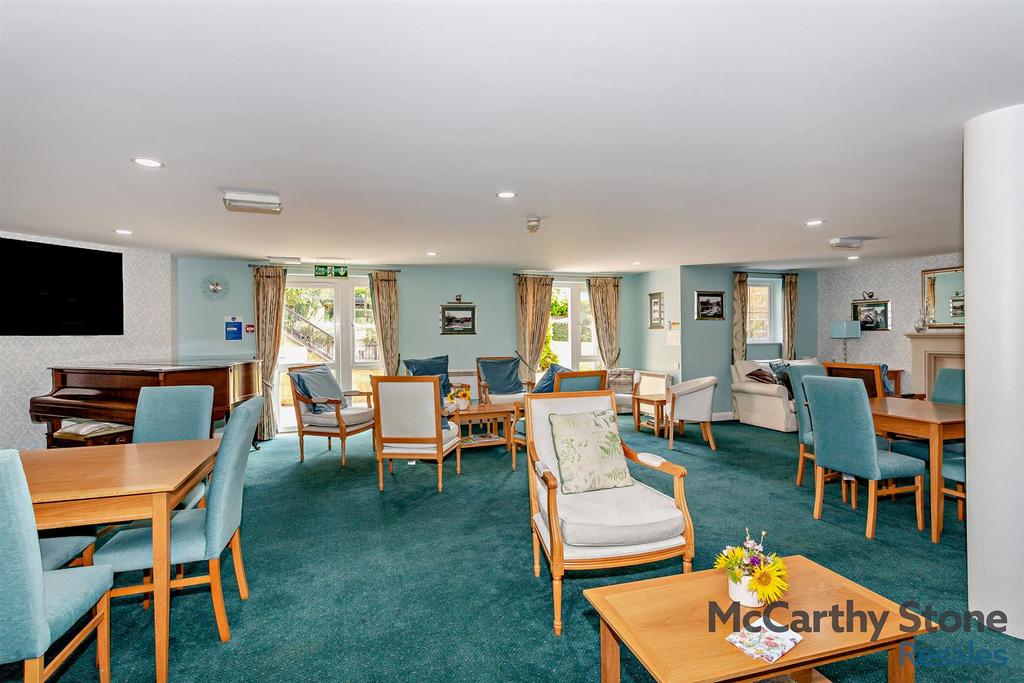 8659294-interior16-800.jpg