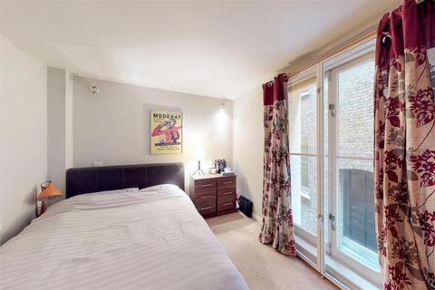 undefined, Burgon Street, London EC4V