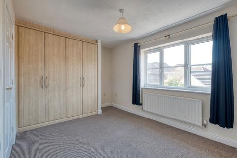 12 Finmere Way, Shirley, Solihull, B90 3SS
