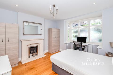 5 bedroom semi-detached house to rent, Grove Way, Uxbridge, UB8