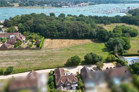 undefined, Solent Meadows, Hamble, Southampton, Hampshire, SO31