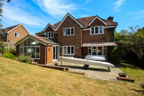 4 bedroom detached house for sale, Solent Meadows, Hamble, Southampton, Hampshire, SO31