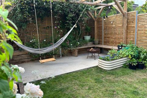 5 bedroom terraced house to rent, Francemary Road, Brockley, London, SE4