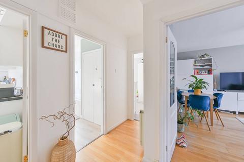 Waynflete Street, Earlsfield, London, SW18