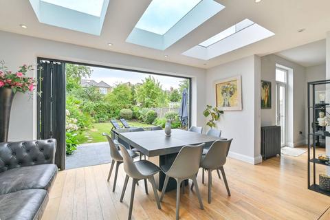 5 bedroom house to rent, Dawson Road, Gladstone Park, London, NW2