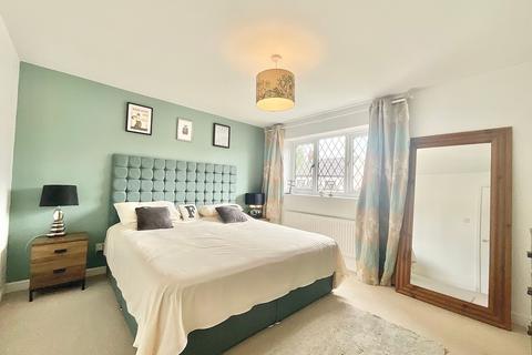 3 bedroom detached house for sale, Sandbach Road, Rode Heath, ST7