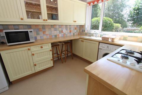 4 bedroom semi-detached house for sale, Brandon Way, Brierley Hill DY5