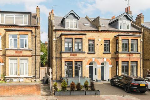 West Hill, London SW15