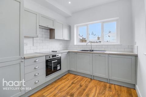 3 bedroom terraced house for sale, Central Avenue, Southend-on-Sea