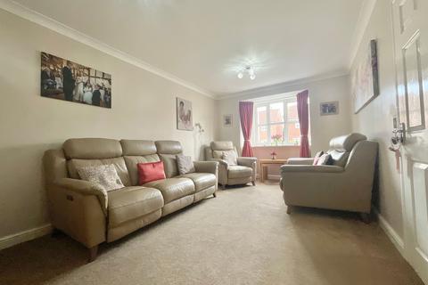 4 bedroom link detached house for sale, Parklands Drive, Weston, CW2