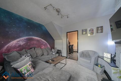 3 bedroom terraced house for sale, Great King Street, Macclesfield, SK11 6PL