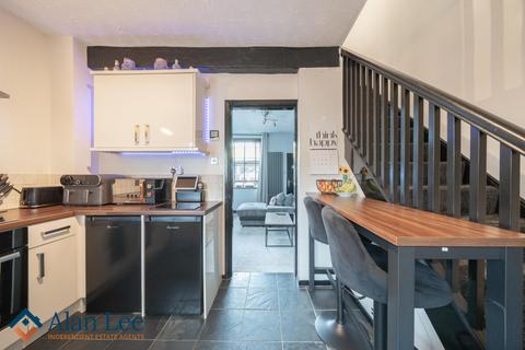 3 bedroom terraced house for sale, Great King Street, Macclesfield, SK11 6PL