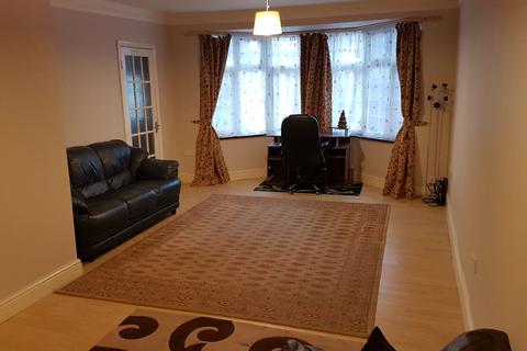 4 bedroom semi-detached house to rent, Clare Road, Stanwell TW19