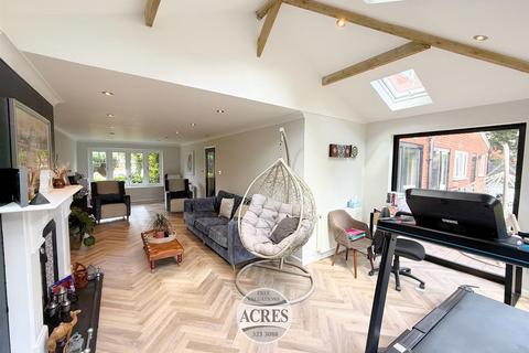 167 Hill Hook Road, Sutton Coldfield, B74 4XH