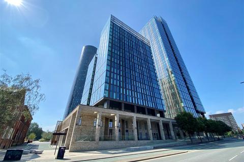 2 bedroom apartment to rent, Elizabeth Tower, Silvercroft Street, Manchester