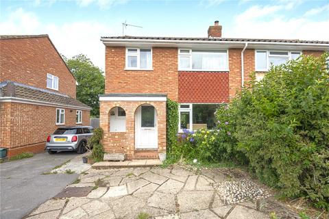 3 bedroom semi-detached house for sale, Elizabeth Close, RG9 1RE