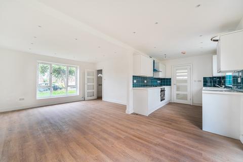 undefined, Stormount Drive, Hayes, UB3