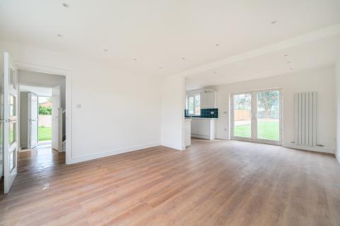 3 bedroom semi-detached house for sale, Stormount Drive, Hayes, UB3