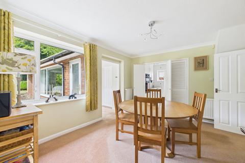 Beech Acre Chinnor Hill, Chinnor, OX39 4BQ