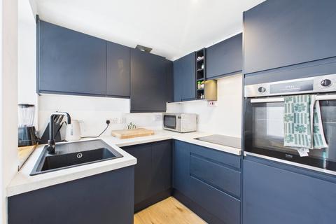 undefined, Linden Road, Gloucester, Gloucestershire, GL1