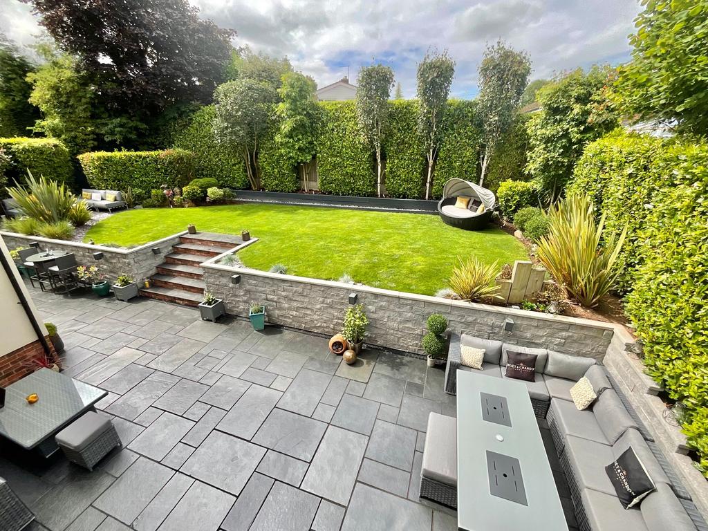 House in Newcastle-under-Lyme, Loggerheads - View 2
