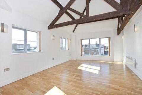 2 bedroom flat to rent, Popeshead Court, City Centre, York, YO1