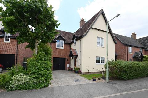 16 Post Mill Lane, Fressingfield, Eye, IP21 5BL