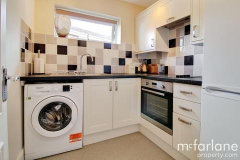 undefined, Tithe Barn Crescent, Swindon SN1