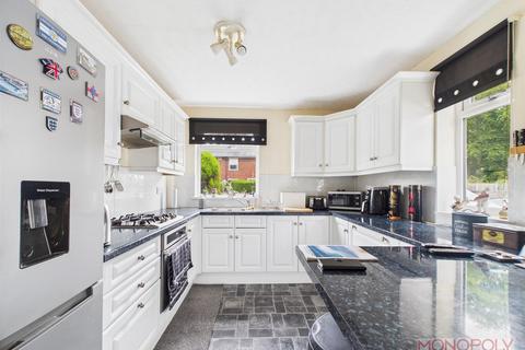 3 bedroom semi-detached house for sale, Yale Grove, Wrexham