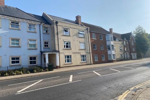 2 bedroom flat to rent, St. Agnes Place, Chichester, PO19