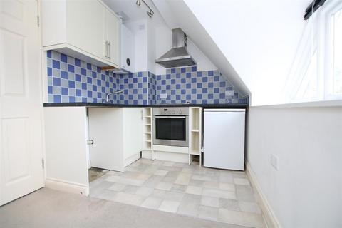 1 bedroom flat to rent, Park Place, Horsham