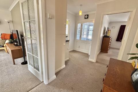 2 bedroom detached bungalow for sale, Leicester LE3