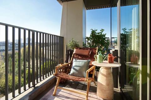 1 bedroom apartment for sale, Chalk Farm Road, London, NW1