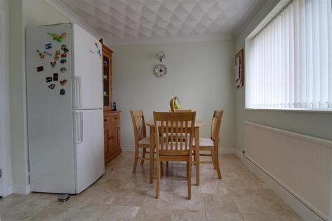 3 bedroom semi-detached house for sale, Brown Avenue, Church Lawton