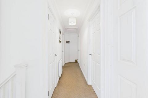 21 Ewen Crescent, Macduff, AB44 1RH