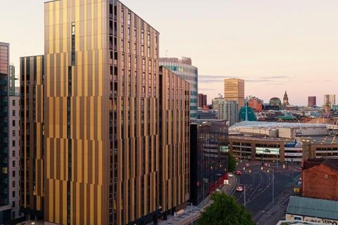 Cheetham Hill Road, Manchester M4